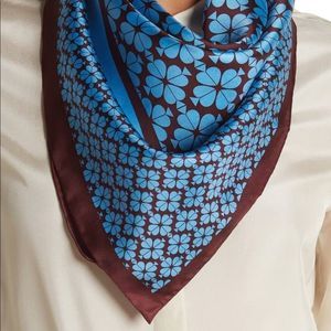 🆕 Kate Spade flower square silk scarf blue